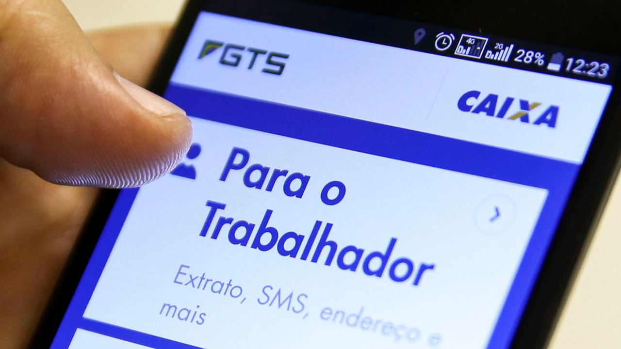 MP libera saque do FGTS para demitidos no Saque-Aniversário