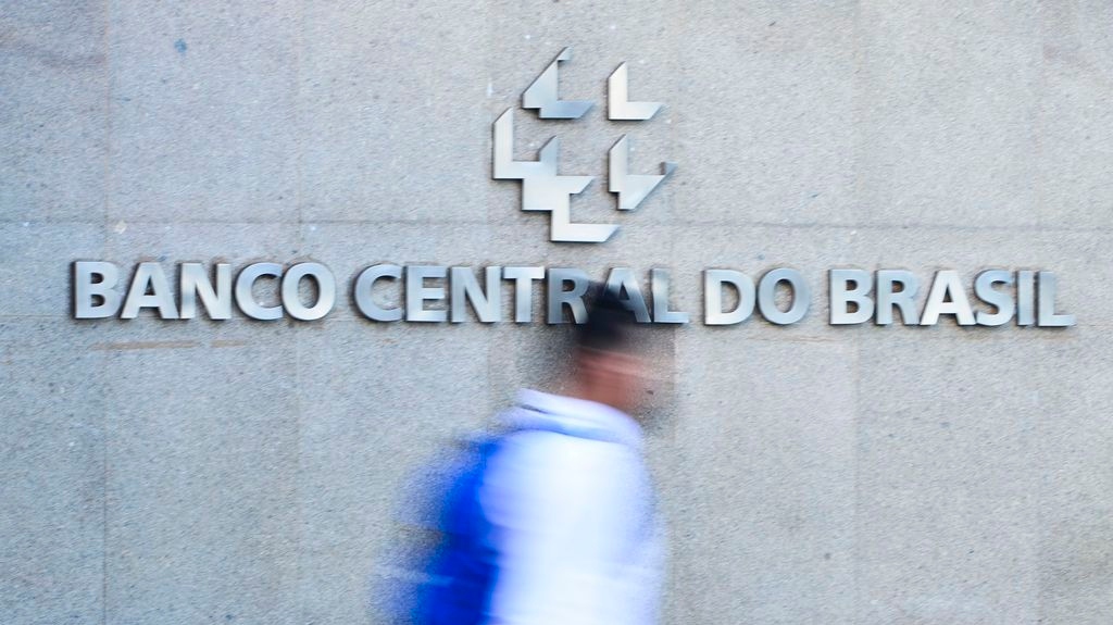 PIB brasileiro deve ter menor crescimento em 6 anos em 2026, diz Banco Central