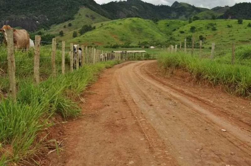 Pai tenta salvar filho de afogamento durante Natal, mas os dois morrem