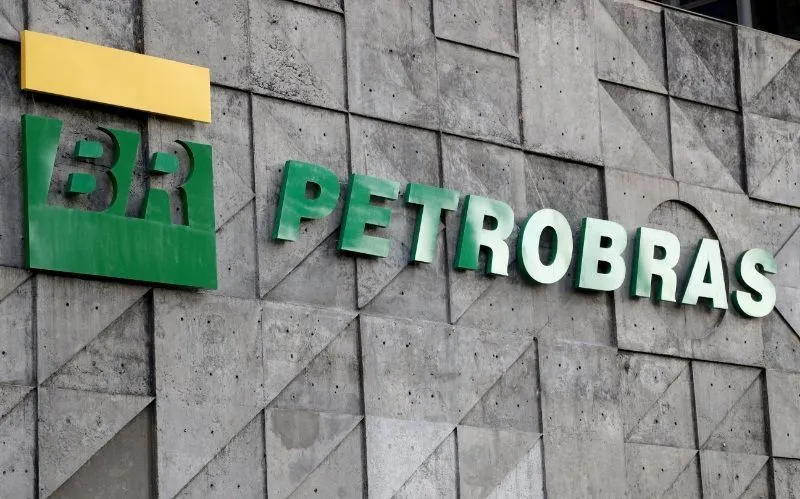 Petrobras está reunida com entidades para tratar da greve, diz federação