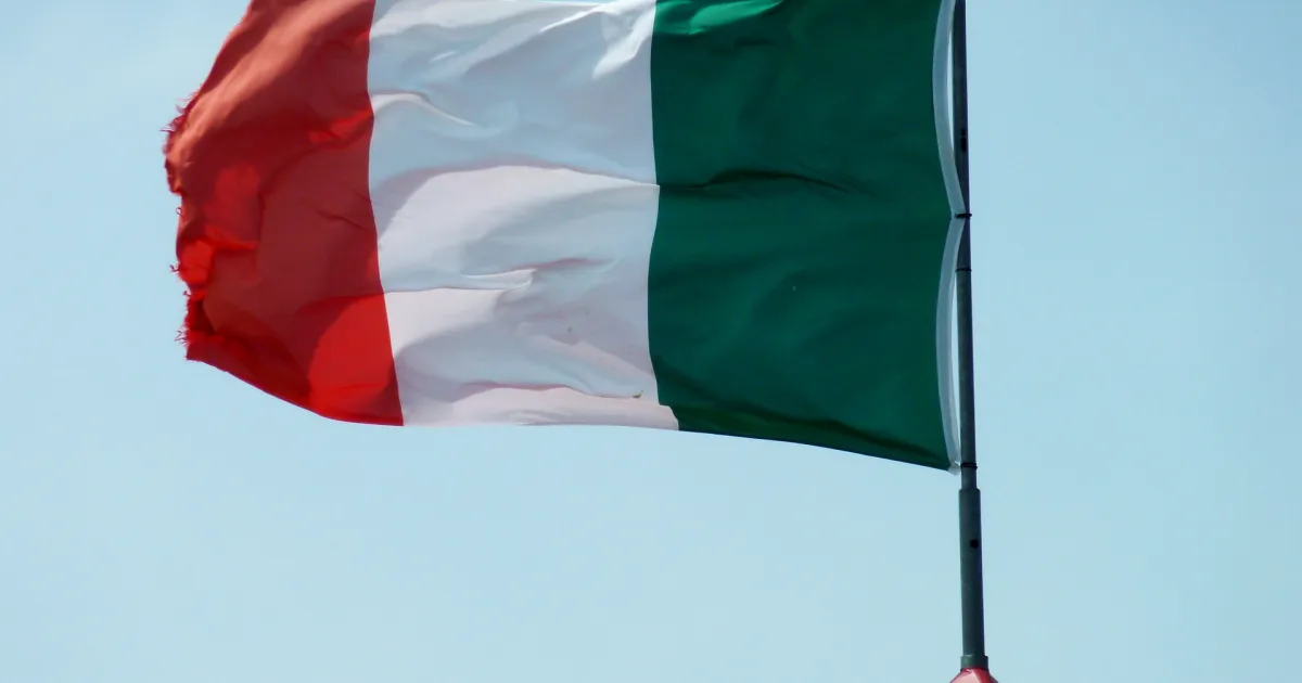 Polícia da Itália prende 384 pessoas em megaoperação contra narcotráfico