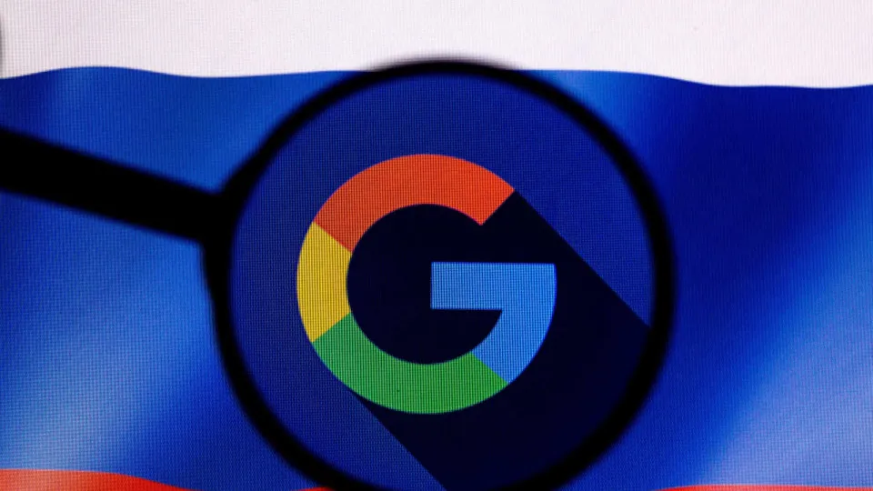 Versão IA da busca do Google derruba tráfego para sites de veículos de notícias em 20,6%, diz estudo