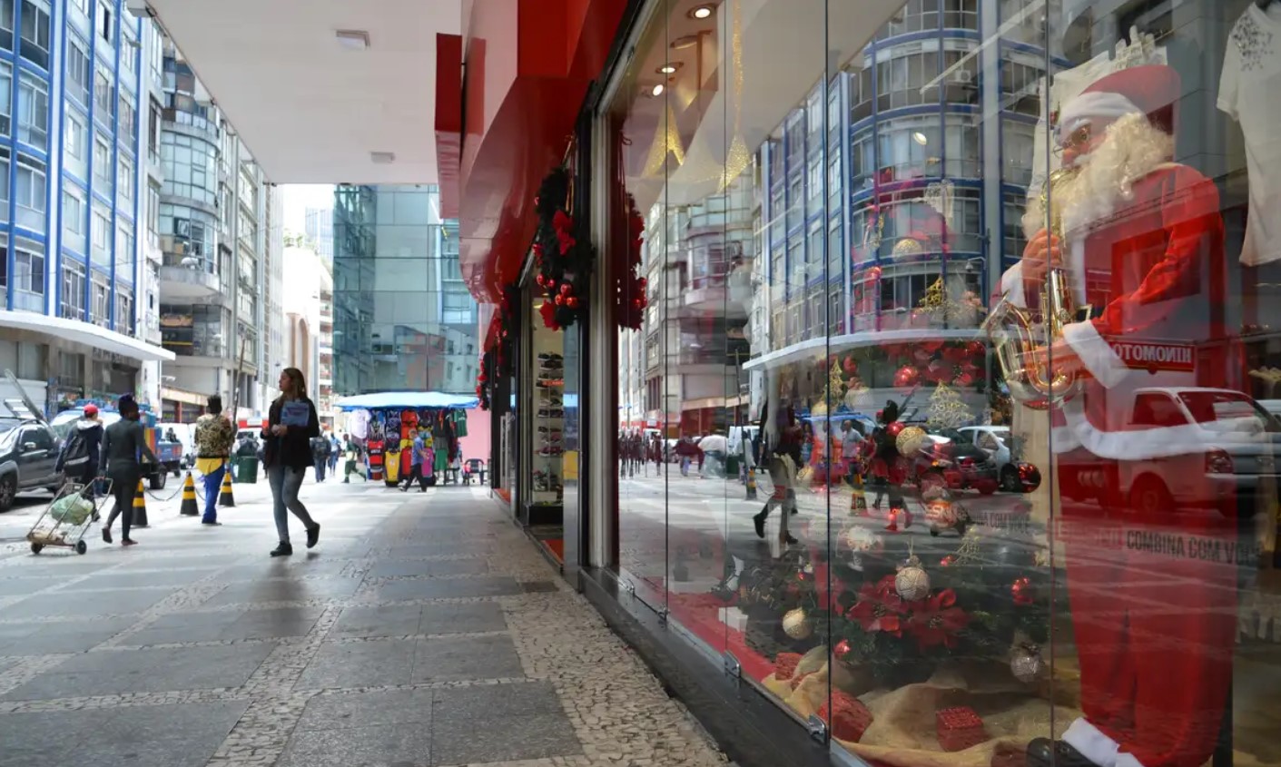 Véspera de Natal é feriado ou ponto facultativo? E de Ano-Novo?