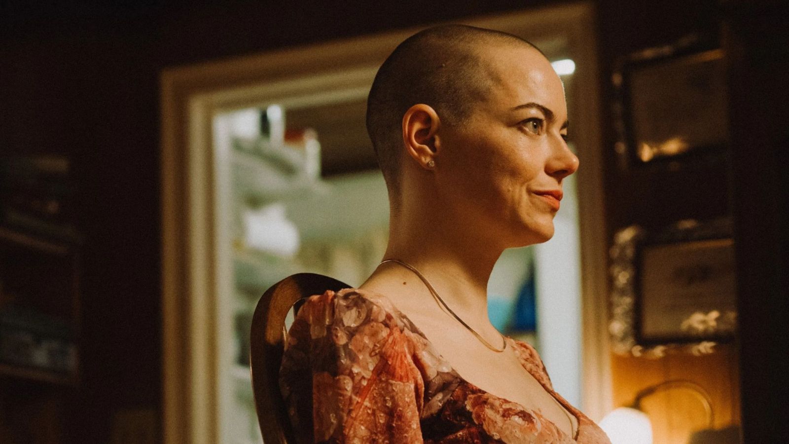 novo filme de Lanthimos mistura humor negro e sci-fi