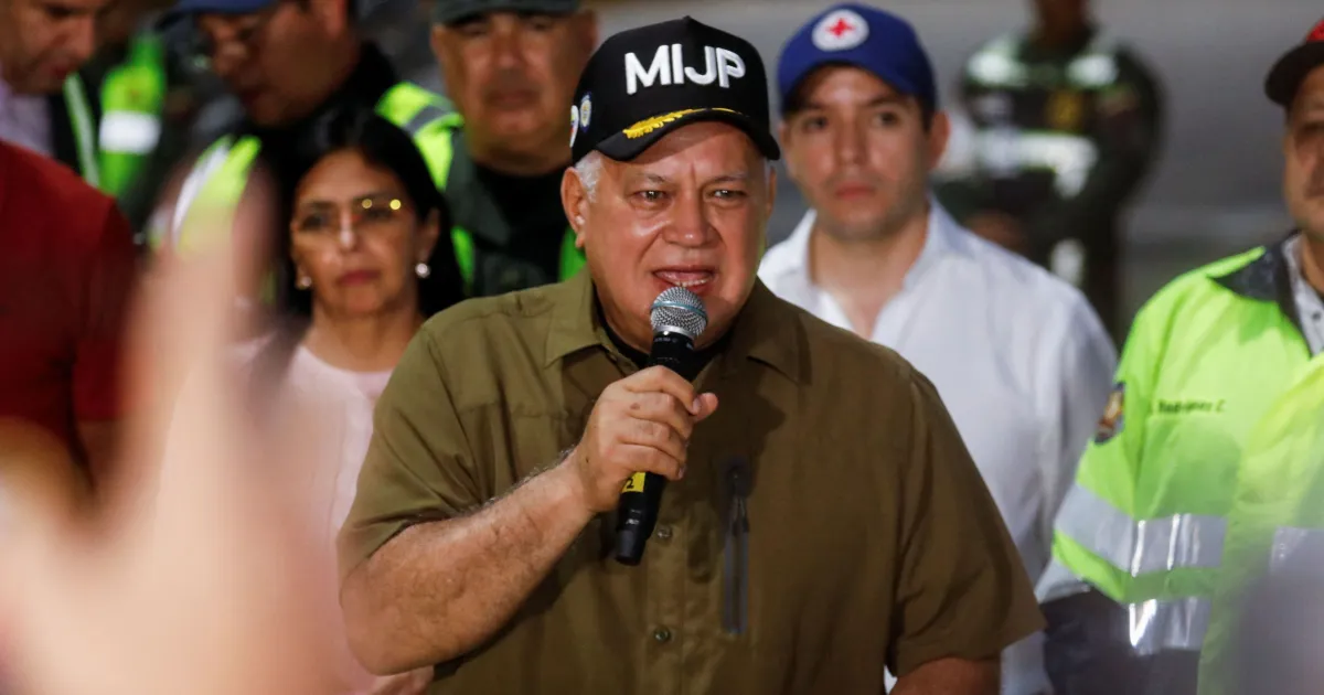 Aliado de Maduro nega conversas com EUA antes de ataque à Venezuela