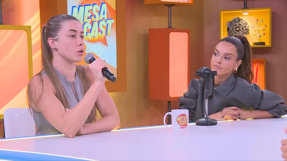 BBB 26: Elisa revela quem passou cocô na parede do Quarto Branco