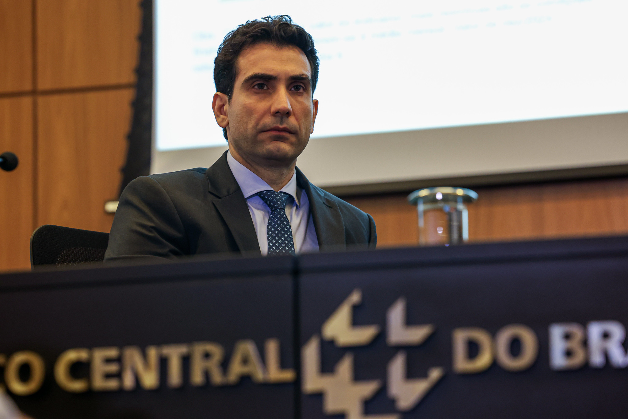 BC desiste de recurso contra inspeção do TCU no caso Master