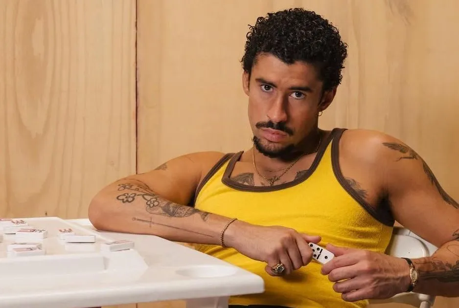 Bad Bunny é processado em R$ 86 mi por uso de voz em músicas, diz site