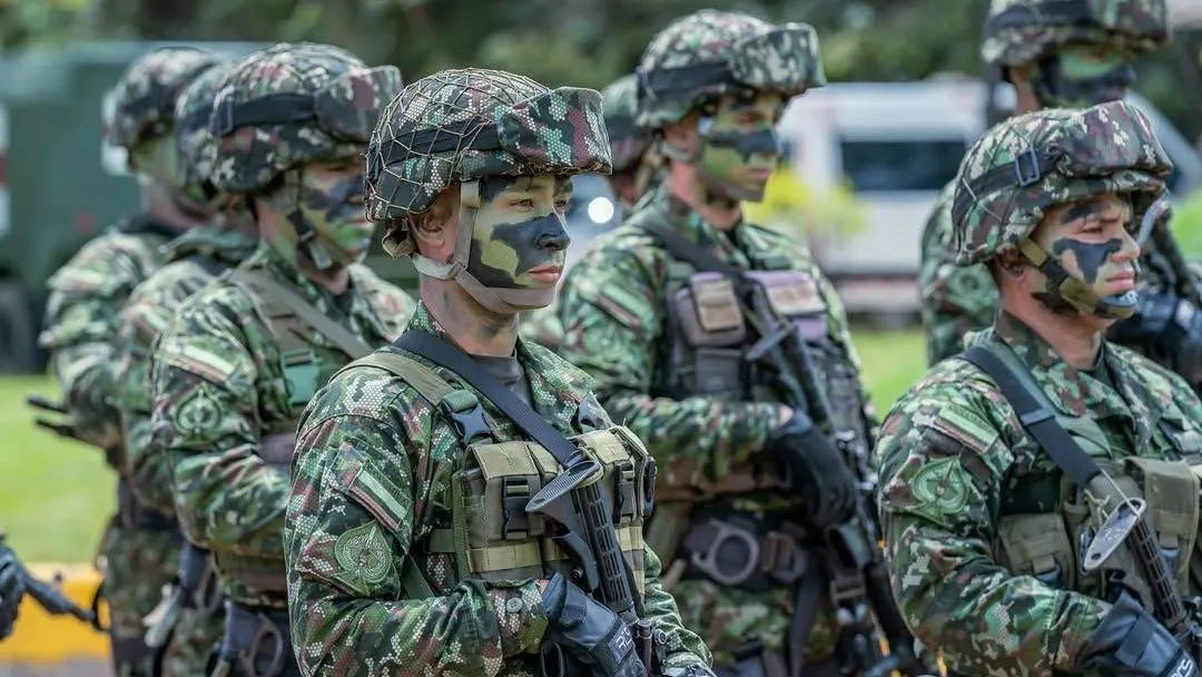 Chanceler da Colômbia pede defesa do país contra possível invasão dos EUA