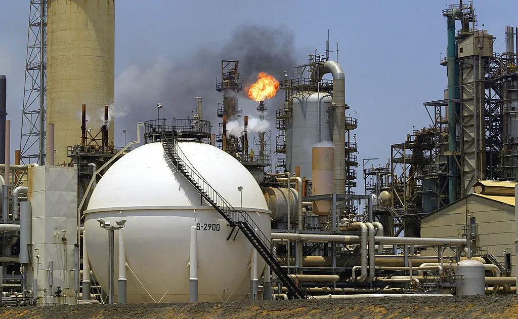 China condena redirecionamento de petróleo da Venezuela para os EUA