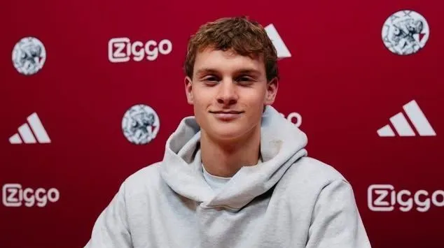 Filho de Ibrahimovic assina com gigante europeu e ex-clube do pai