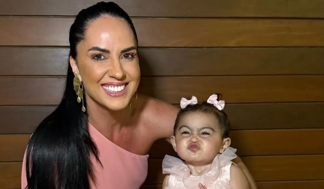 Graciele Lacerda rebate crítica ofensiva sobre aparência da filha com Zezé