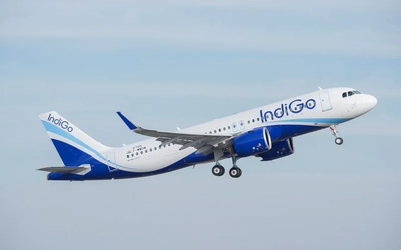 Índia multa a IndiGo em US$ 2,45 milhões por cancelamentos de voos