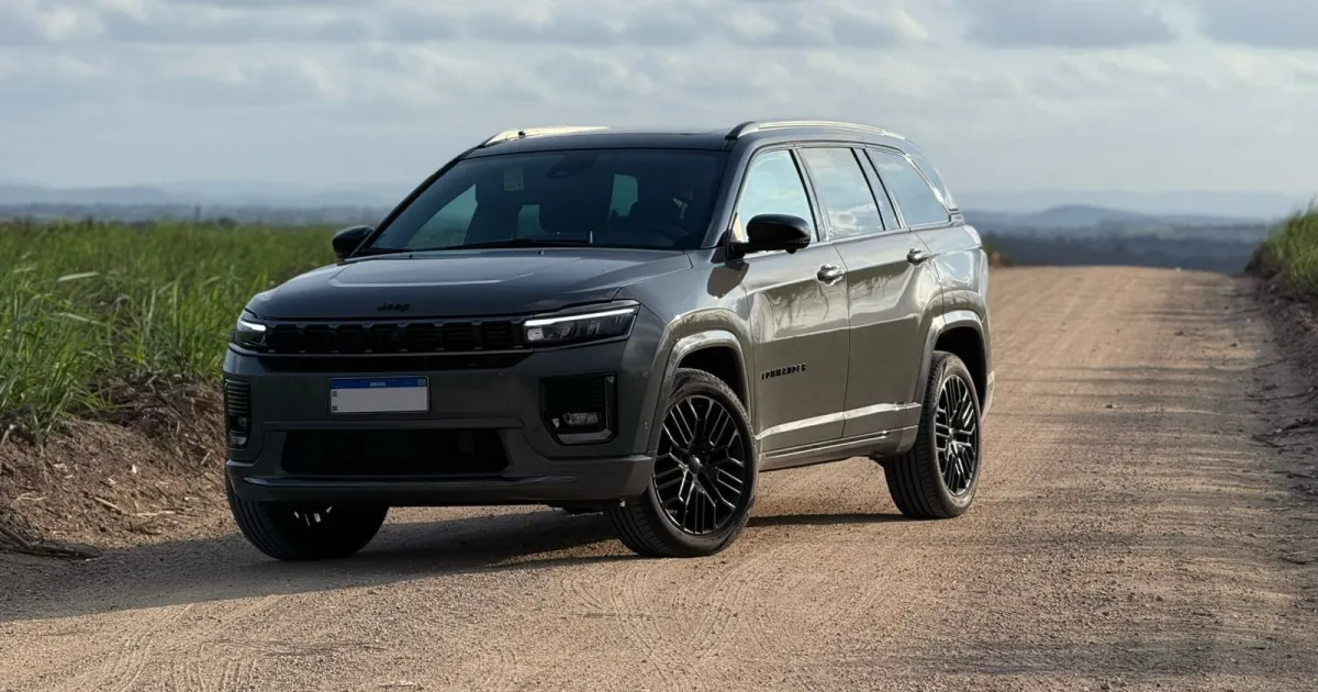 Jeep Commander Blackhawk 2026: confira 7 curiosidades sobre o SUV