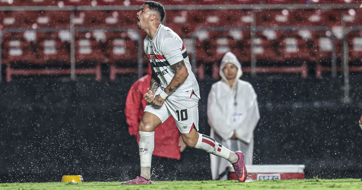 Luciano abre o jogo em meio à crise do São Paulo: "O clima não está legal"