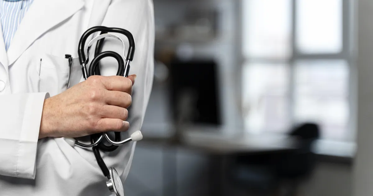 MEC diz que 30% dos cursos de medicina vão ser punidos por avaliação ruim