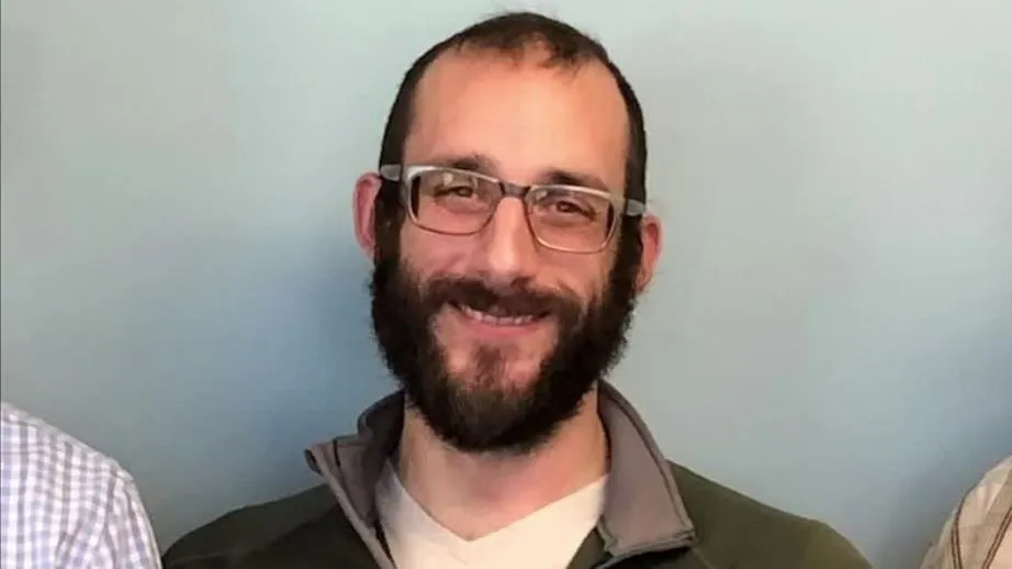 O que sabemos sobre a morte de um homem por agentes federais nos EUA