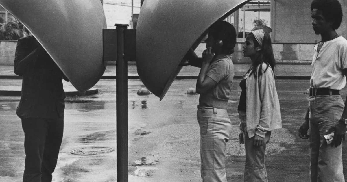 Orelhões estão desaparecendo e podem ser retirados a partir de janeiro