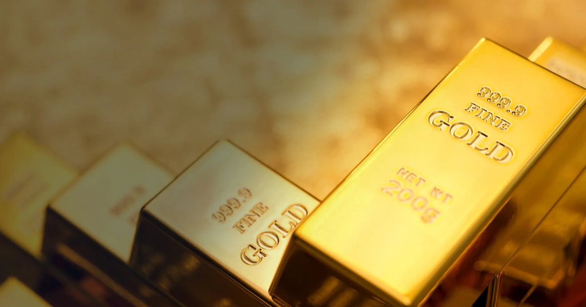 Ouro e prata fecham em alta e estendem rali em meio à busca por segurança