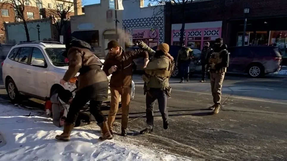 Relatório diz que agentes usaram armas próprias em ação que matou americano