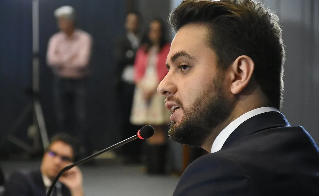 STF mantém prisão de Filipe Martins após audiência de custódia