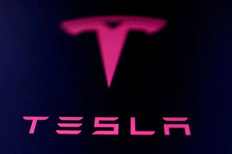 Tesla tem queda de 61% no lucro mas supera previsões