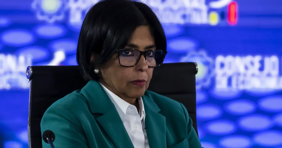 Veja quem é Delcy Rodriguez, vice da Venezuela que pode assumir país