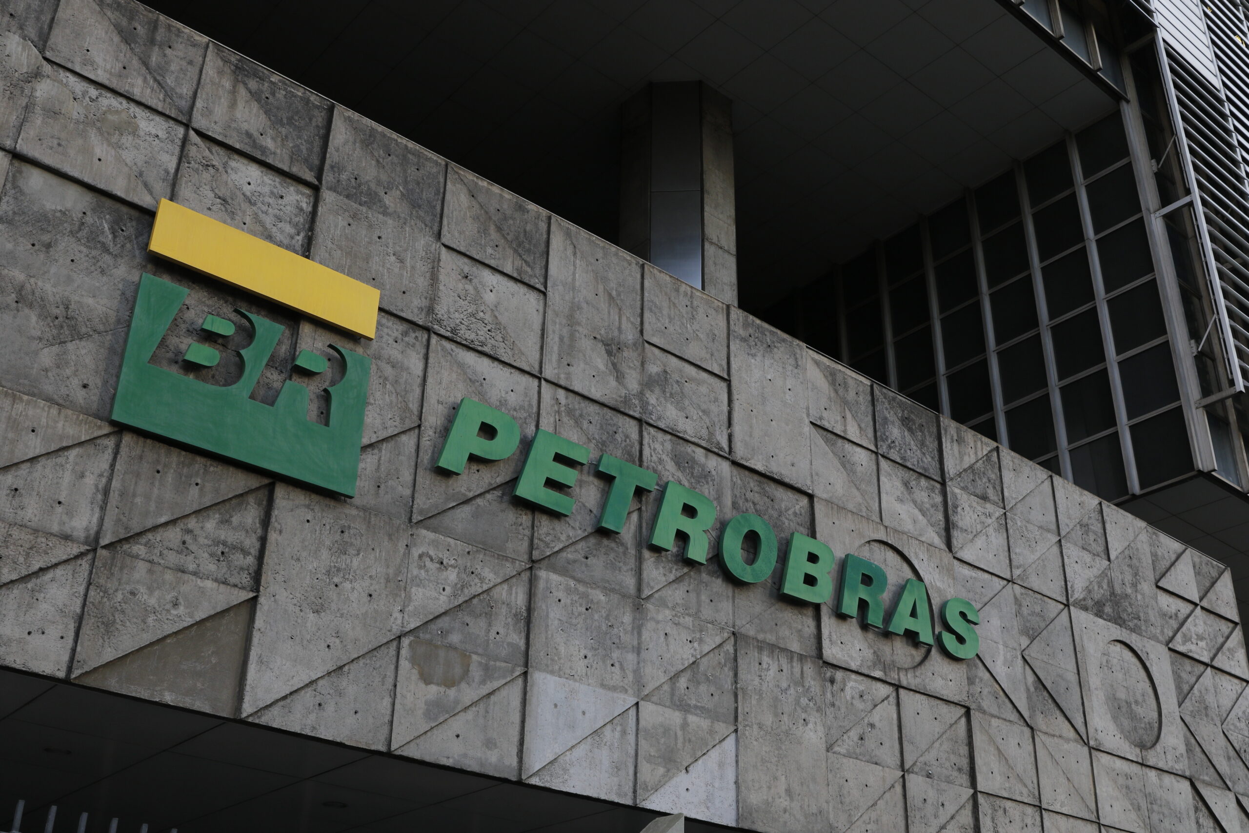 Venezuela pode influenciar Petrobras e contas públicas