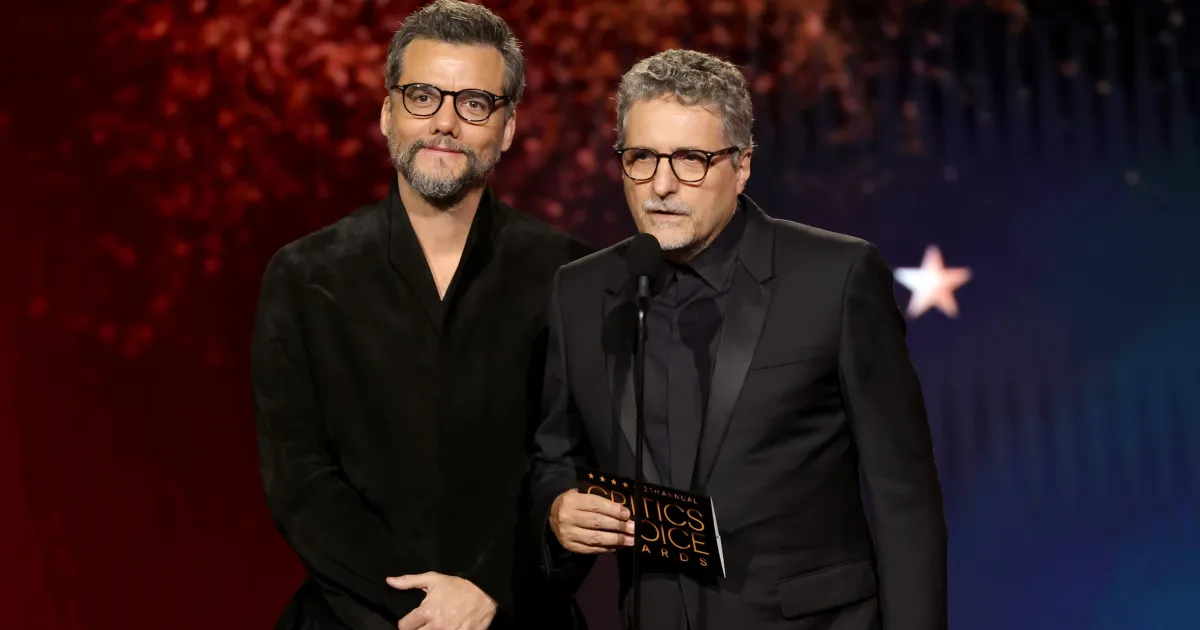 Wagner Moura alfineta ao apresentar Melhor Filme: "Como falamos no Brasil"